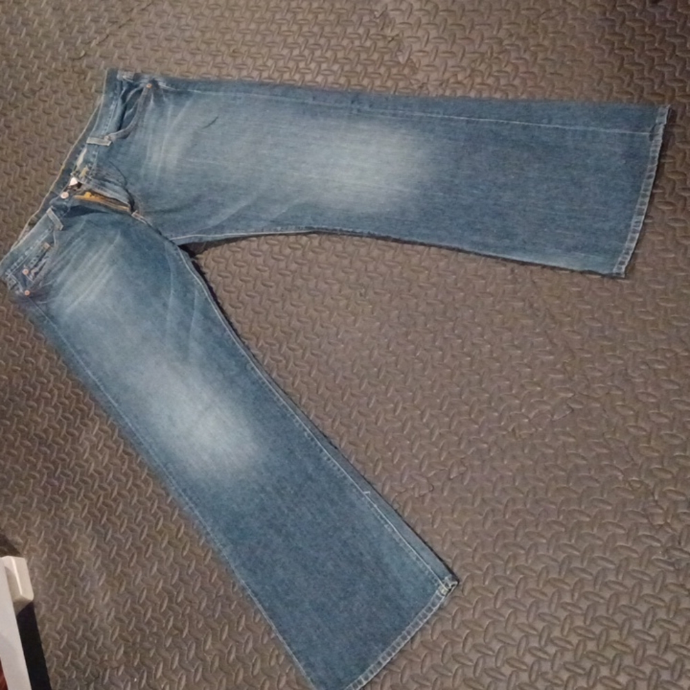 Lucky Brand Relaxed Bootleg W36 X L33